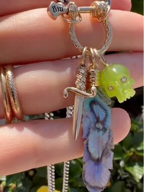 Maura Green Dagger in 14K Gold with Diamonds